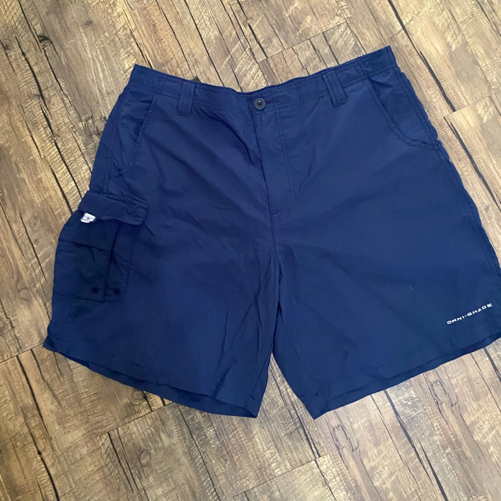 Columbia PFG  Blue Men's Size Large Shorts Fishing Outdoor‎ Active Casual